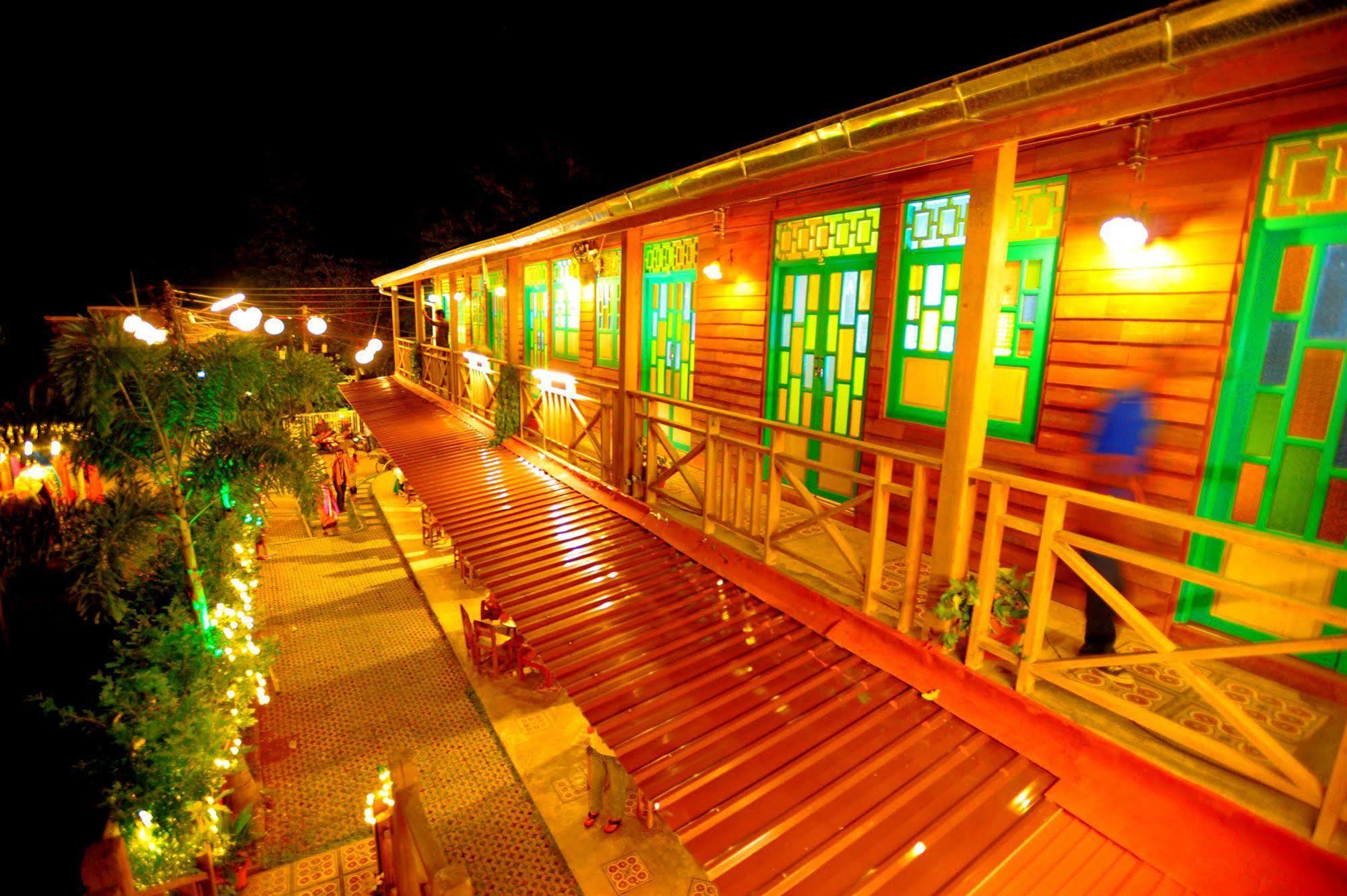 Huan Saran Hostel Pai Exterior photo